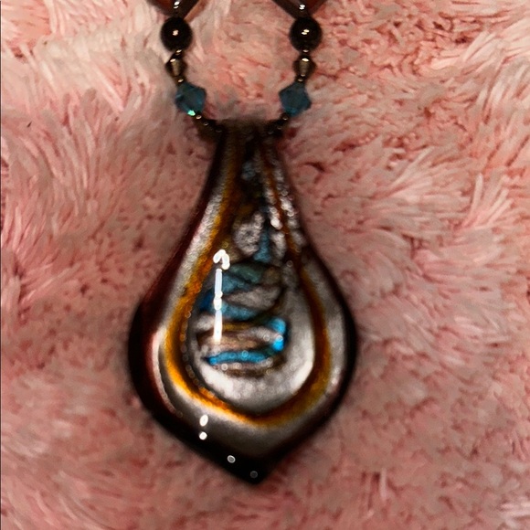 Elegant Brown and teal glass Necklace - Picture 4 of 6